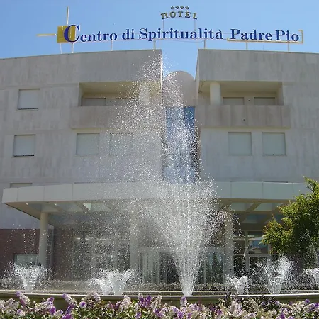 Centro Di Spiritualita Padre Pio Отель