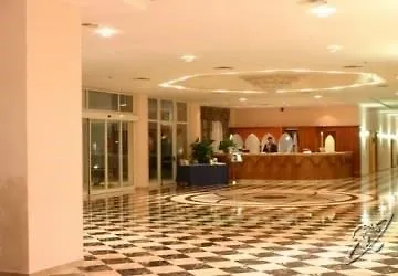 Centro Di Spiritualita Padre Pio Отель