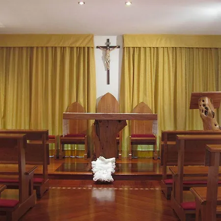 Centro Di Spiritualita Padre Pio 4*
