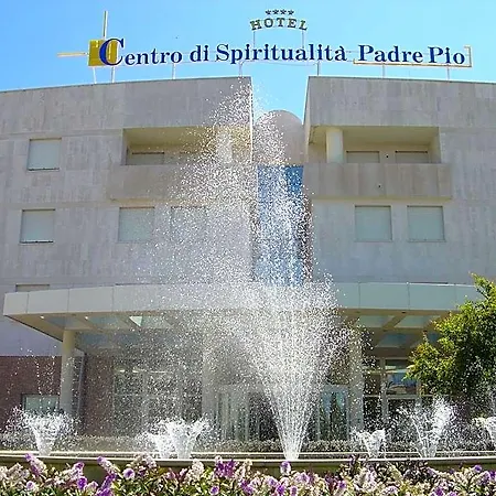 Centro Di Spiritualita Padre Pio Hotel 4*