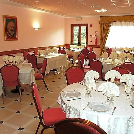 Centro Di Spiritualita Padre Pio Hotel San Giovanni Rotondo