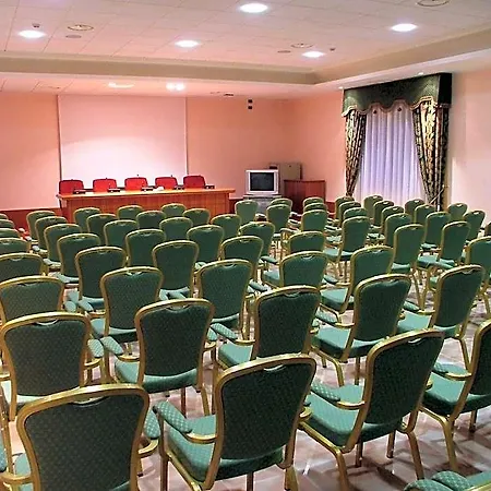 Hotel Centro Di Spiritualita Padre Pio 4*