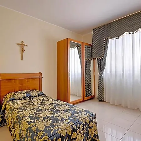 Centro Di Spiritualita Padre Pio Hotel San Giovanni Rotondo