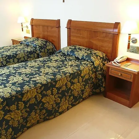 Hotel Centro Di Spiritualita Padre Pio 4*