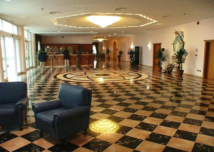 Hotell Centro Di Spiritualita Padre Pio