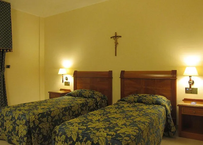 Centro Di Spiritualità Padre Pio Hotel 4*
